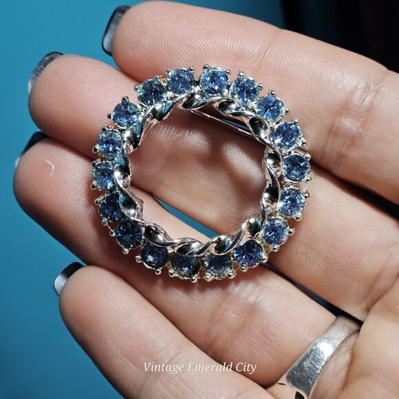 Vtg Silver Tone Circle Sphere Brooch Blue Rhinestones 1.25 In Retro Fashion Pin - Picture 6 of 9